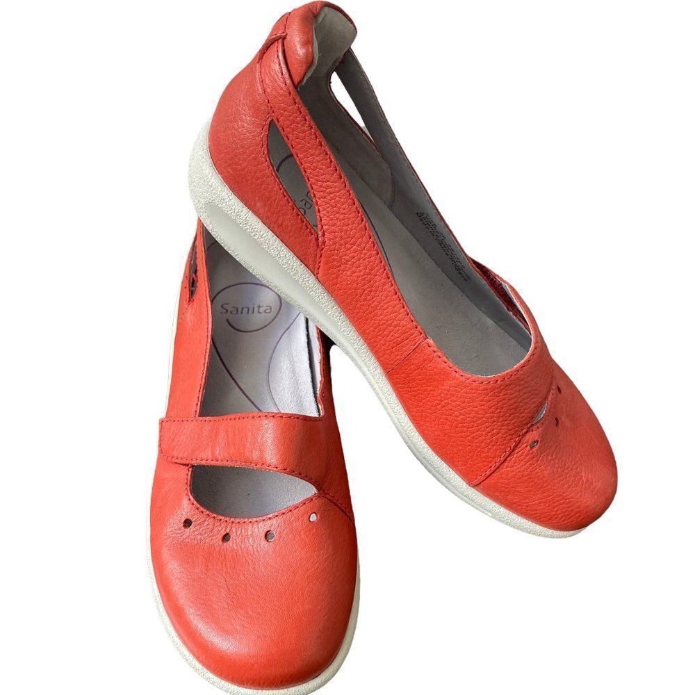 Sanita New Women's Red Leather Mary Jane size 36 - Picture 2 of 15